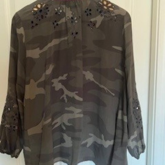 Johnny Was Women's Blouse - Picture 4 of 4